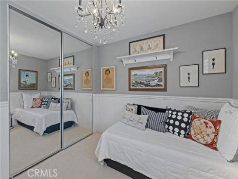 14 Helmcrest , Aliso Viejo, CA
