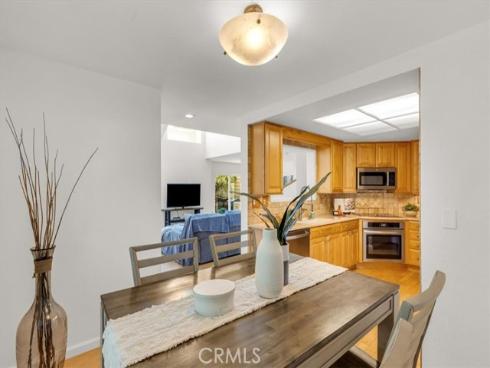 16 Pineoak , Aliso Viejo, CA