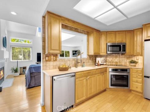 16 Pineoak , Aliso Viejo, CA