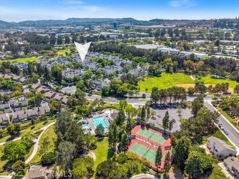 16 Pineoak , Aliso Viejo, CA