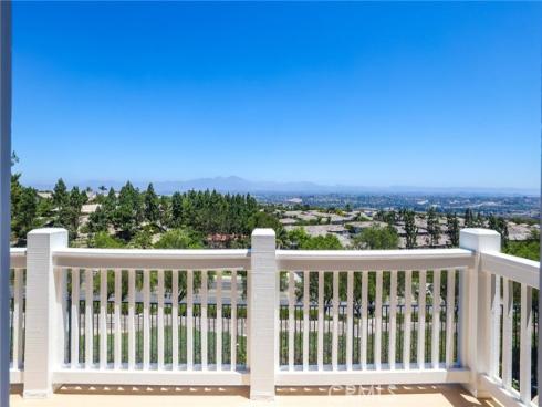 30 Groveside Drive, Aliso Viejo, CA