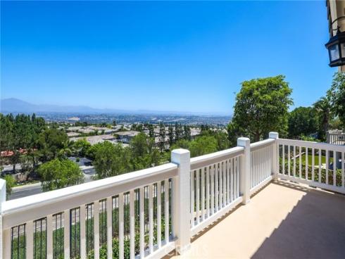 30 Groveside Drive, Aliso Viejo, CA