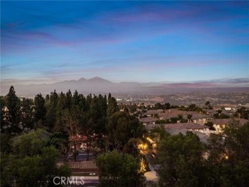 30 Groveside Drive, Aliso Viejo, CA