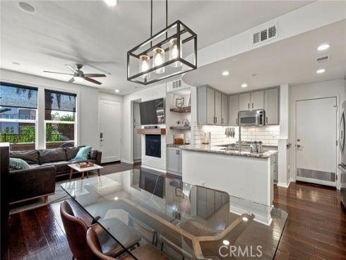 12 Midtown , Aliso Viejo, CA
