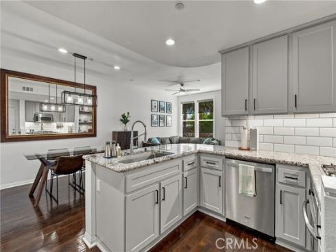 12 Midtown , Aliso Viejo, CA