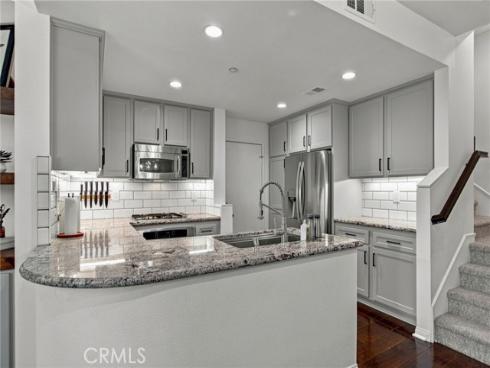 12 Midtown , Aliso Viejo, CA