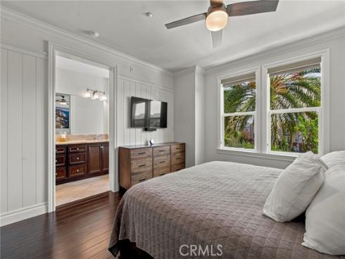 12 Midtown , Aliso Viejo, CA