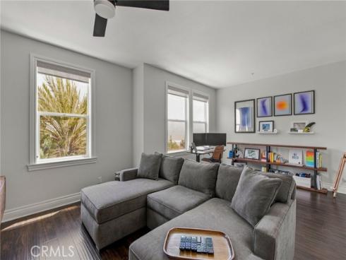 12 Midtown , Aliso Viejo, CA