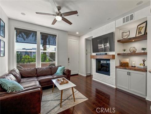 12 Midtown , Aliso Viejo, CA