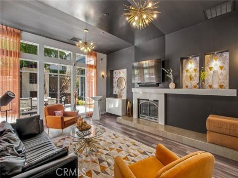 12 Midtown , Aliso Viejo, CA