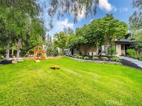 177 S Peralta Hills Drive, Anaheim Hills, CA