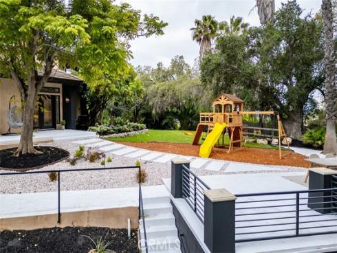 177 S Peralta Hills Drive, Anaheim Hills, CA