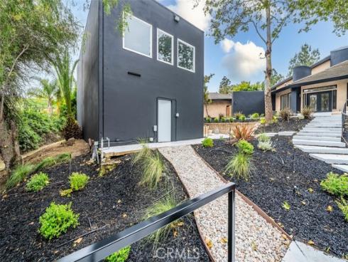 177 S Peralta Hills Drive, Anaheim Hills, CA