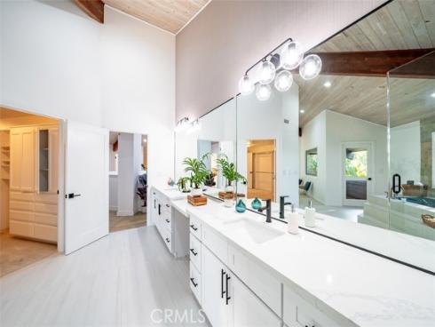 177 S Peralta Hills Drive, Anaheim Hills, CA