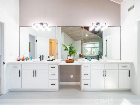 177 S Peralta Hills Drive, Anaheim Hills, CA