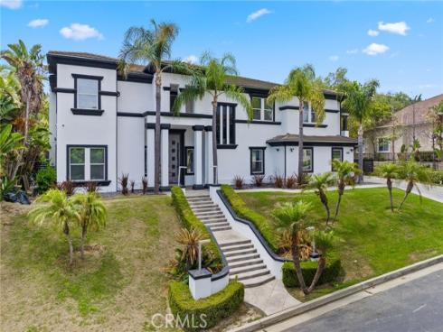 5110 E Copa De Oro Drive, Anaheim Hills, CA