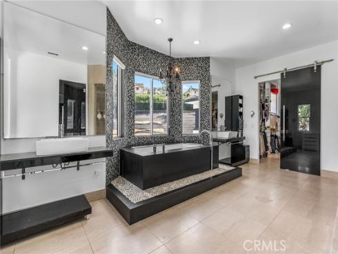 5110 E Copa De Oro Drive, Anaheim Hills, CA