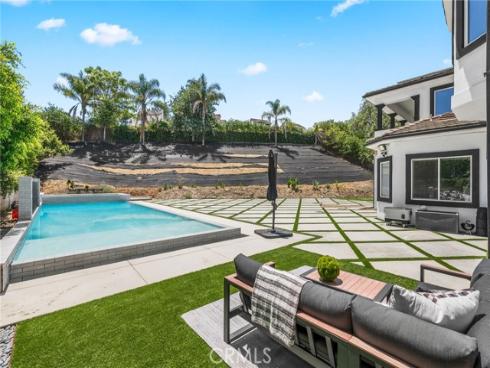 5110 E Copa De Oro Drive, Anaheim Hills, CA