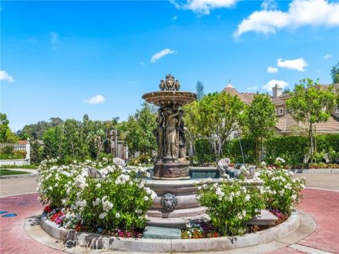 5110 E Copa De Oro Drive, Anaheim Hills, CA