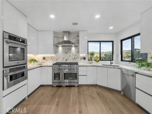 7460 E Hummingbird   Circle, Anaheim Hills, CA