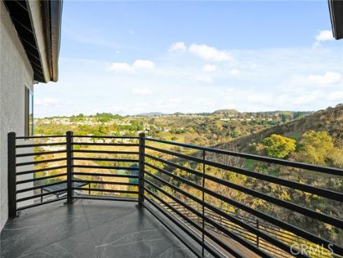 7460 E Hummingbird   Circle, Anaheim Hills, CA