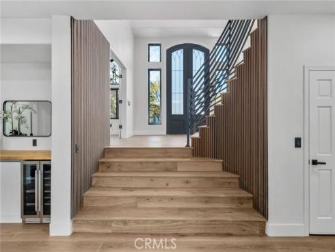 7460 E Hummingbird   Circle, Anaheim Hills, CA