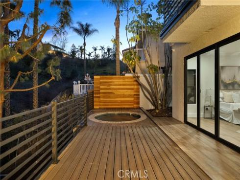 7460 E Hummingbird   Circle, Anaheim Hills, CA