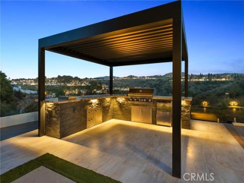 7460 E Hummingbird   Circle, Anaheim Hills, CA