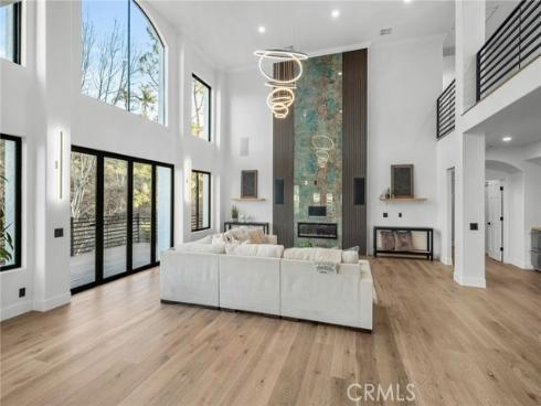 7460 E Hummingbird   Circle, Anaheim Hills, CA