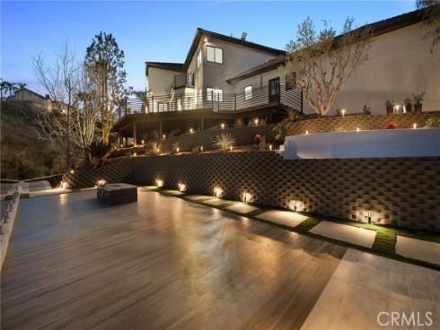 7460 E Hummingbird   Circle, Anaheim Hills, CA