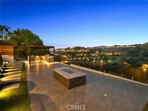 7460 E Hummingbird   Circle, Anaheim Hills, CA