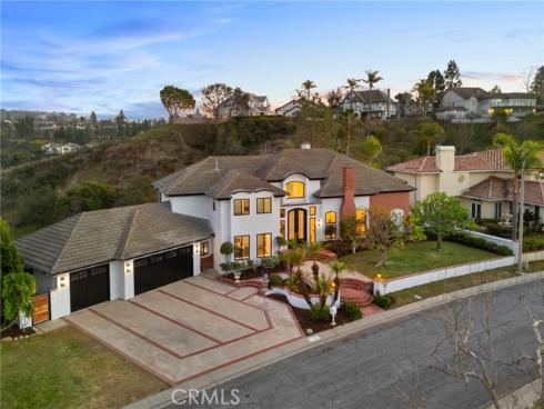 7460 E Hummingbird   Circle, Anaheim Hills, CA