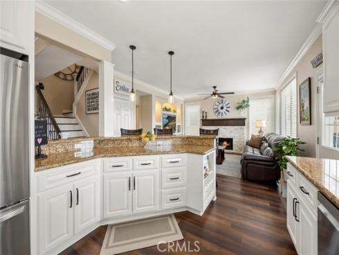 1067 S Matthew Way, Anaheim Hills, CA