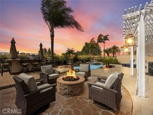 1067 S Matthew Way, Anaheim Hills, CA