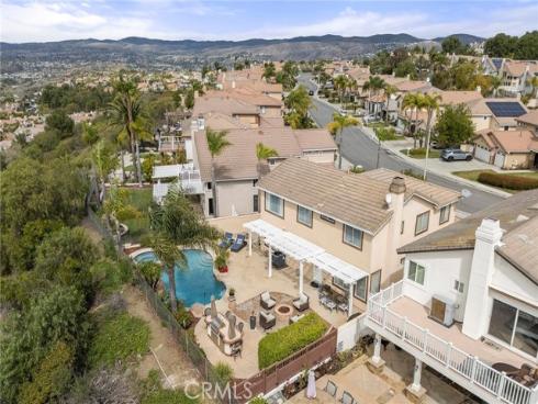 1067 S Matthew Way, Anaheim Hills, CA