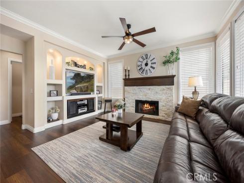 1067 S Matthew Way, Anaheim Hills, CA