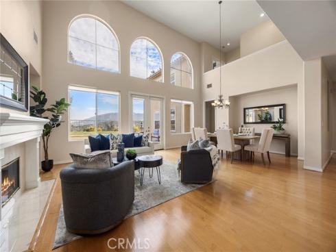 1038 S Sunstream Lane, Anaheim Hills, CA