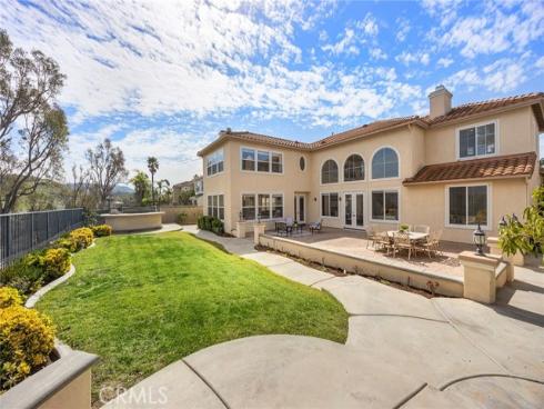 1038 S Sunstream Lane, Anaheim Hills, CA