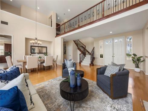 1038 S Sunstream Lane, Anaheim Hills, CA