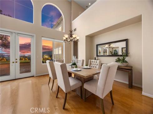 1038 S Sunstream Lane, Anaheim Hills, CA