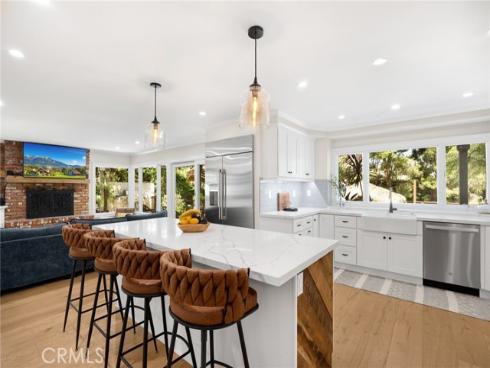 6695 E Canyon Hills Road, Anaheim Hills, CA