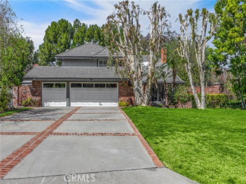 6695 E Canyon Hills Road, Anaheim Hills, CA