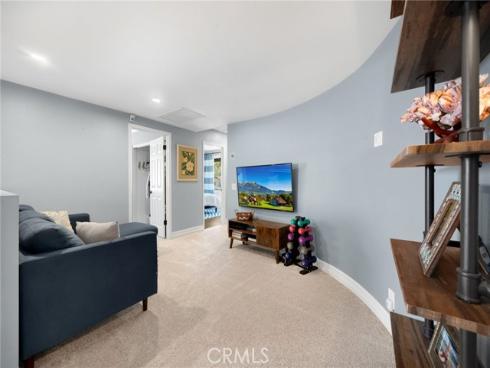 6695 E Canyon Hills Road, Anaheim Hills, CA