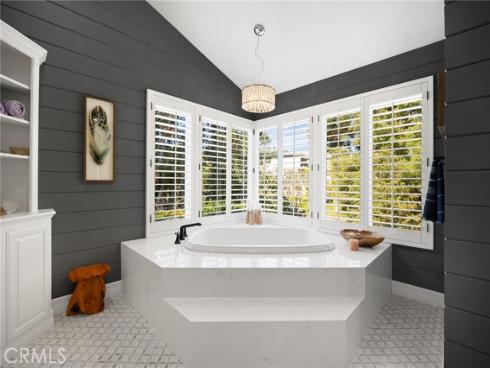 6695 E Canyon Hills Road, Anaheim Hills, CA