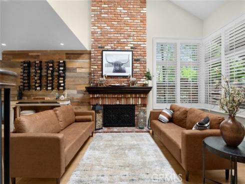 6695 E Canyon Hills Road, Anaheim Hills, CA