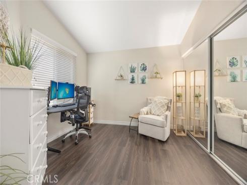 950 S Country Glen Way, Anaheim Hills, CA