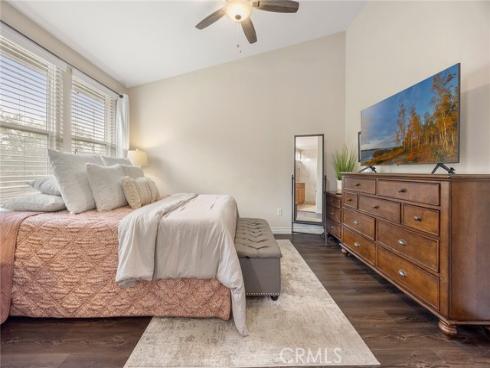 950 S Country Glen Way, Anaheim Hills, CA