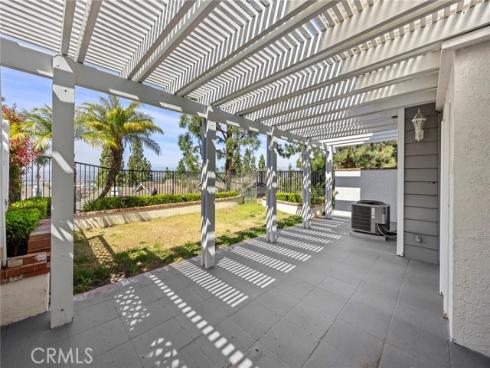 665 S Gentry Lane, Anaheim Hills, CA