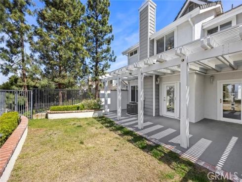 665 S Gentry Lane, Anaheim Hills, CA