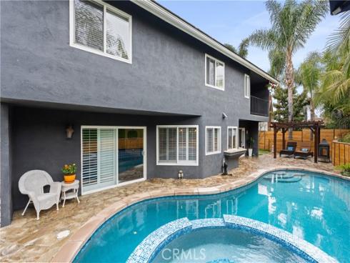 1060 S Pine Canyon Circle , Anaheim Hills, CA